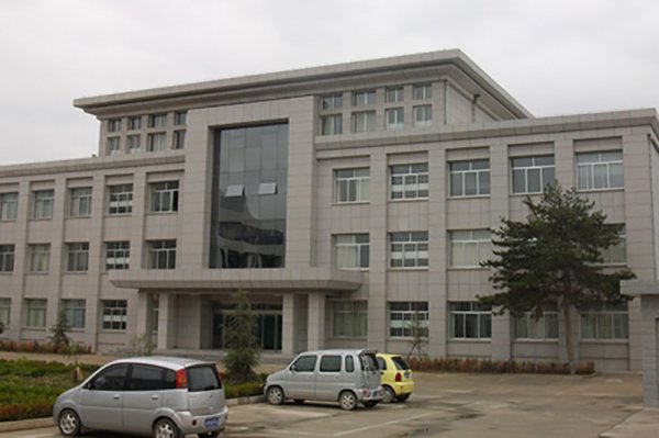 庆阳市峰第一建设工程有限公司